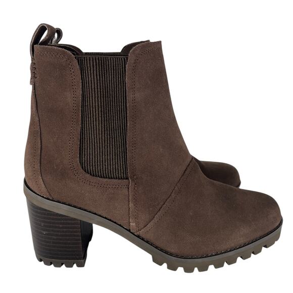 Ugg Hazel Chelsea Boot in Brown - Picture 6 of 12